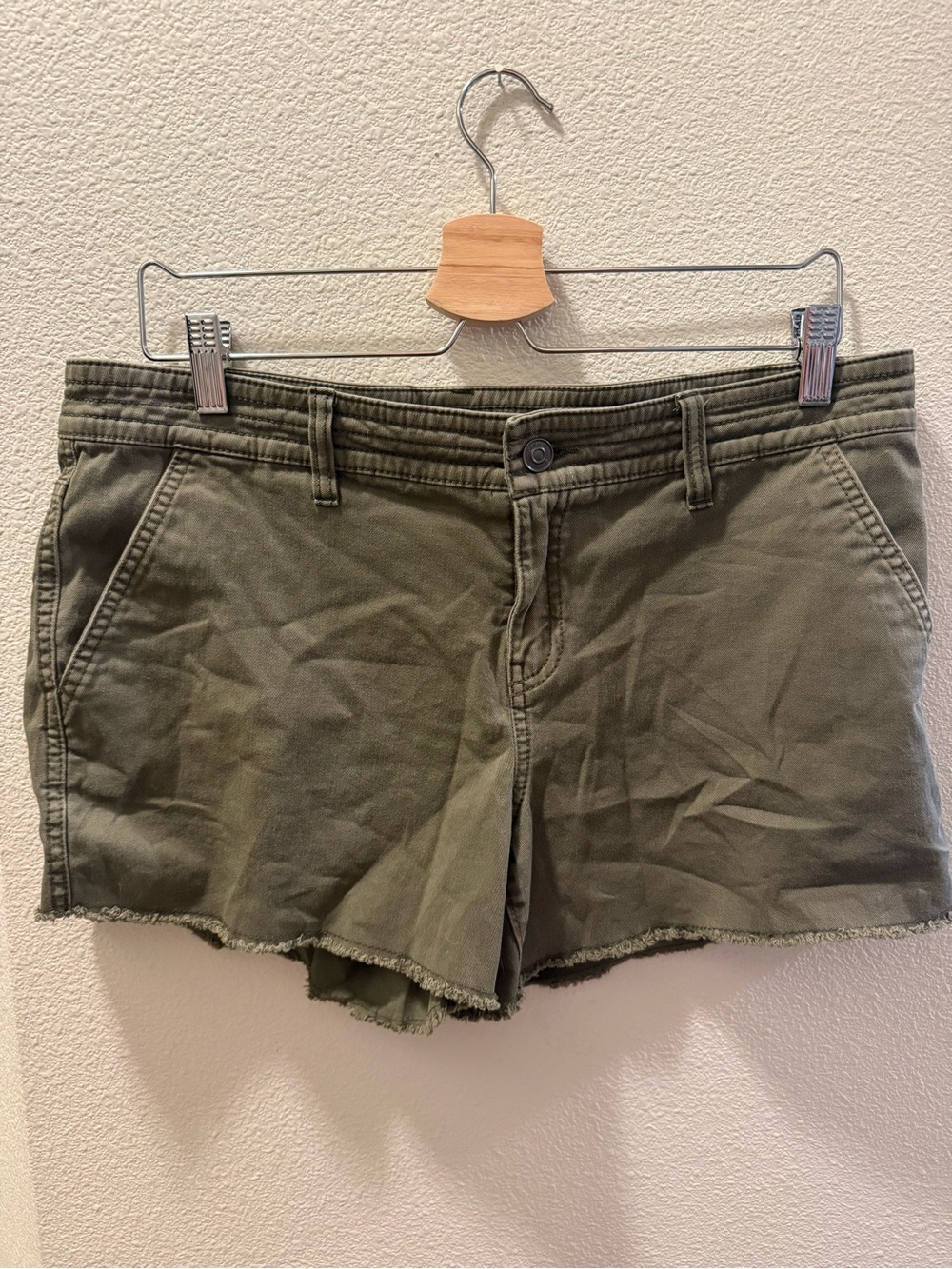 Prana Olive Utility Frayed-Hem Cargo Shorts